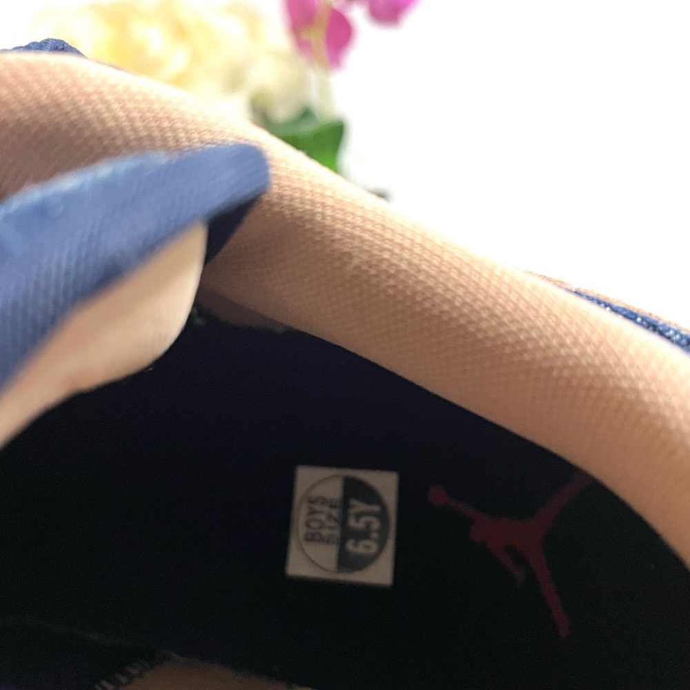 Air Jordan Low “Denim” Navy Blue Sneakers Size 6.5 Boys, Size 8.5 Women’s - Picture 14 of 16